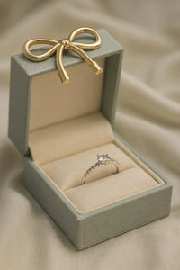 Eternal Radiance — 925 Silver Solitaire Rings for Unforgettable Moments