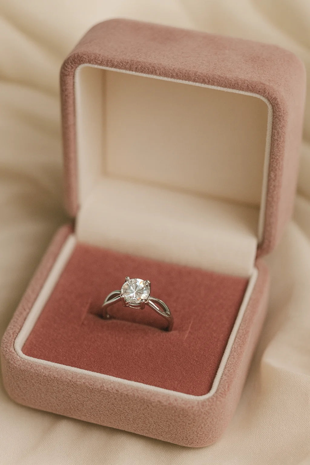 Moonlit Grace — 925 Silver Diamond Rings for Timeless Radiance