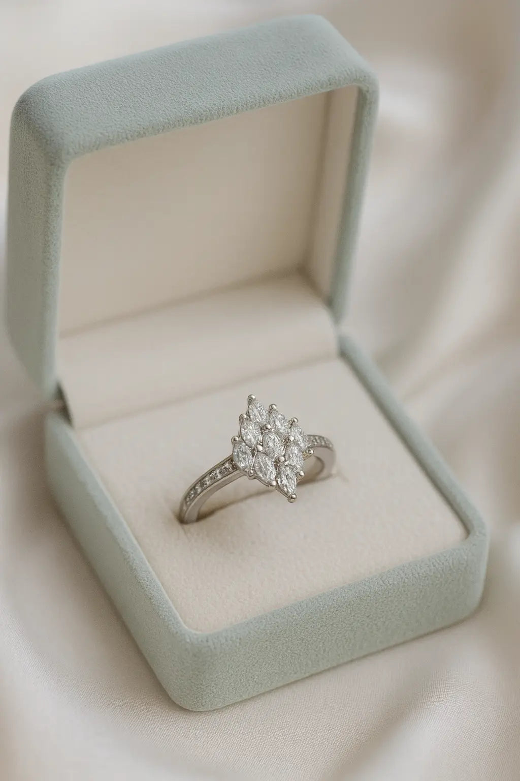 Divine Stardust — 925 Diamond Cluster Silver Rings Radiating Ethereal Beauty