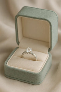 Glacial Brilliance — 925 Silver Solitaire Rings for Icy Elegance