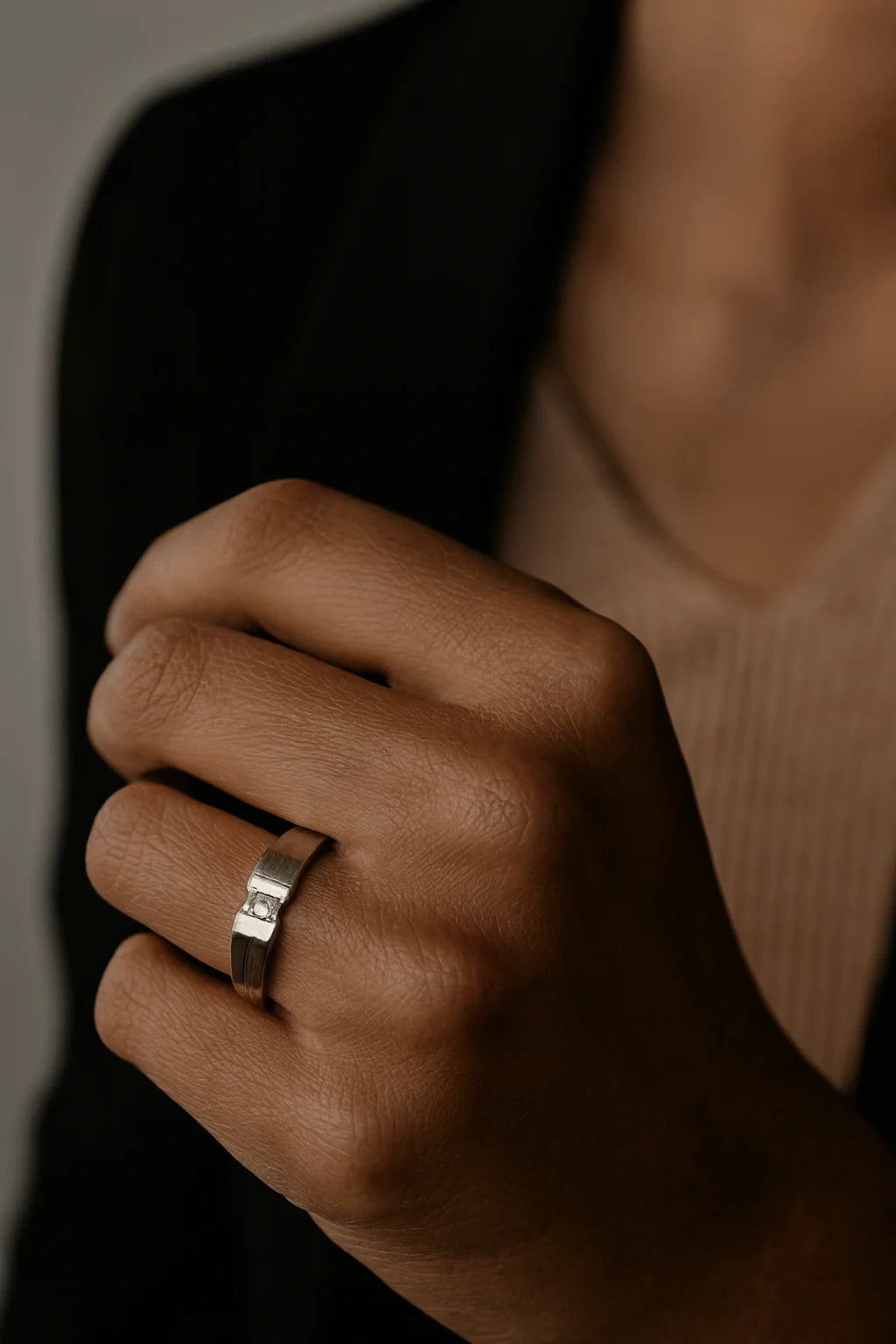 Eternal Solstice — 925 Silver Solitaire Rings for Timeless Brilliance