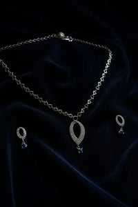 Sterling silver necklace with minimalist pendant for women