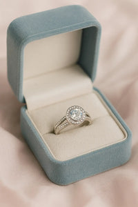 Eternal Radiance — 925 Silver Solitaire Rings for a Love That Shines Beyond Time