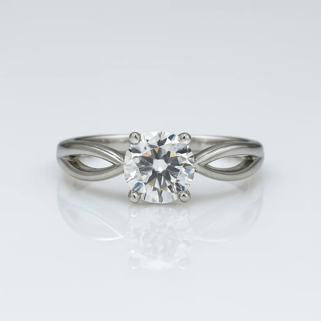 Moonlit Grace — 925 Silver Diamond Rings for Timeless Radiance