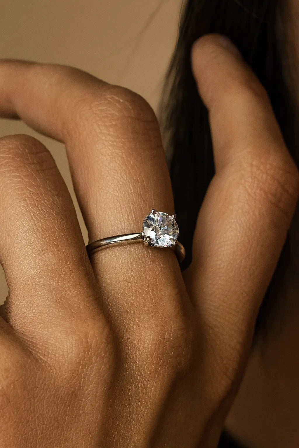 Lightbringer Splendor — Radiant Solitaire Rings Piercing the Dawn in Luxe 925 Silver