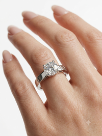 Diamond Rings Minimalist Band with Solitaire
