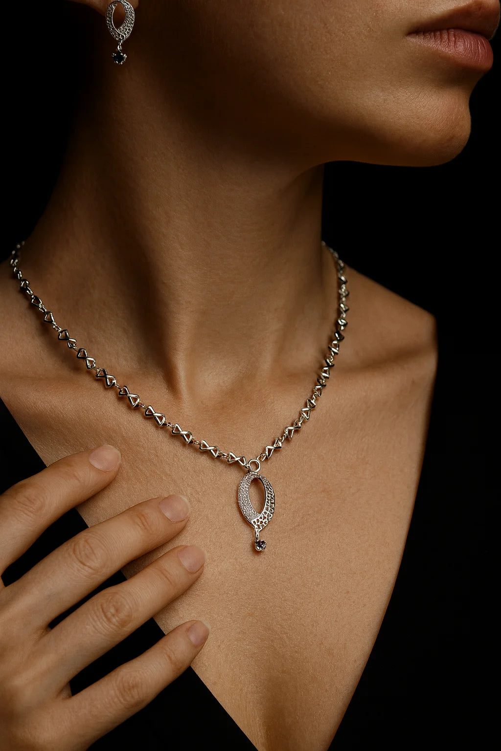 Sterling silver necklace with minimalist pendant for women