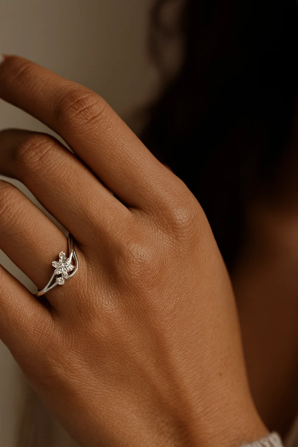 Snowflake Dawn Elegance — 925 Silver Diamond Rings for Moments That Gently Transform