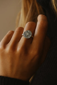 Sunburst Elegance — Breathtaking Silver Ritual Solé Rings for Radiant Occasions