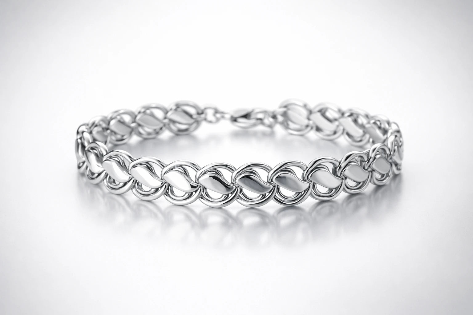 Royal Heritage Silver Bracelet – The Artisanal Weave of Strength & Legacy