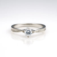 Starlit Elegance — 925 Silver Solitaire Rings for a Radiant Romance