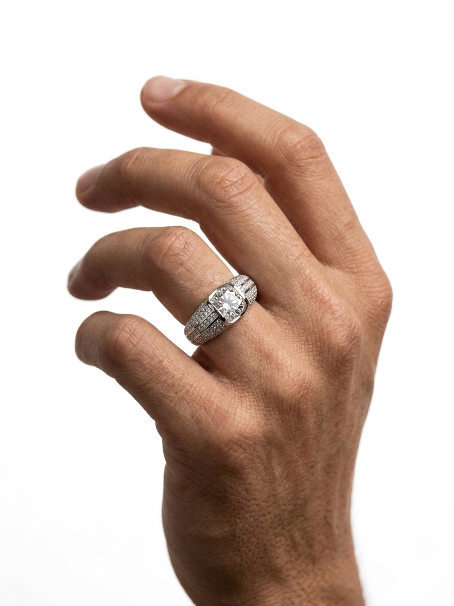 Luminary Allure: Sterling Silver Rings with Exquisite Diamonds