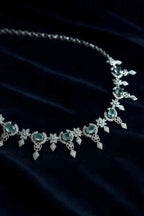 Luxury Silver Necklace – Feminine Gift for Her