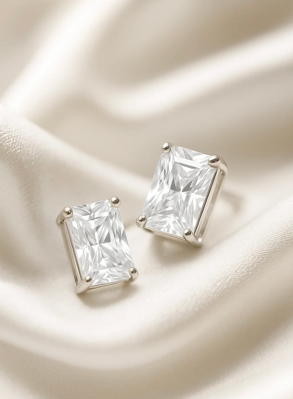 Pure 925 Silver white Zercon studs- Earring for Women