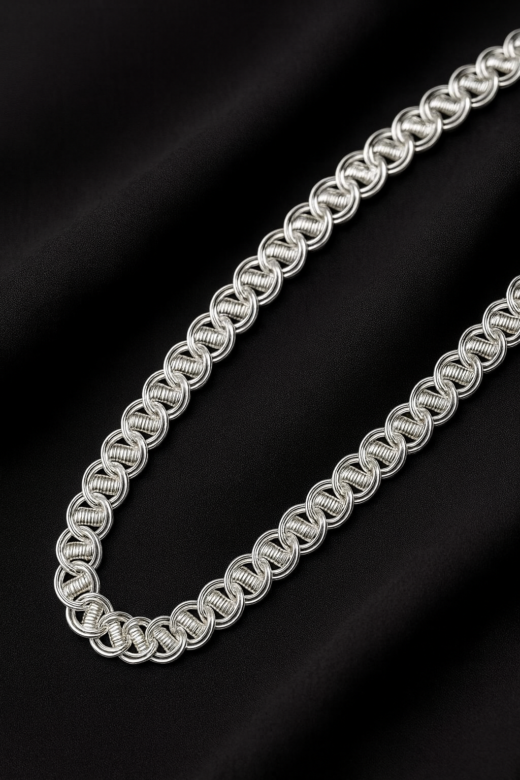 Premium Men’s Silver Lotus Chain – Bold Statement Jewelry