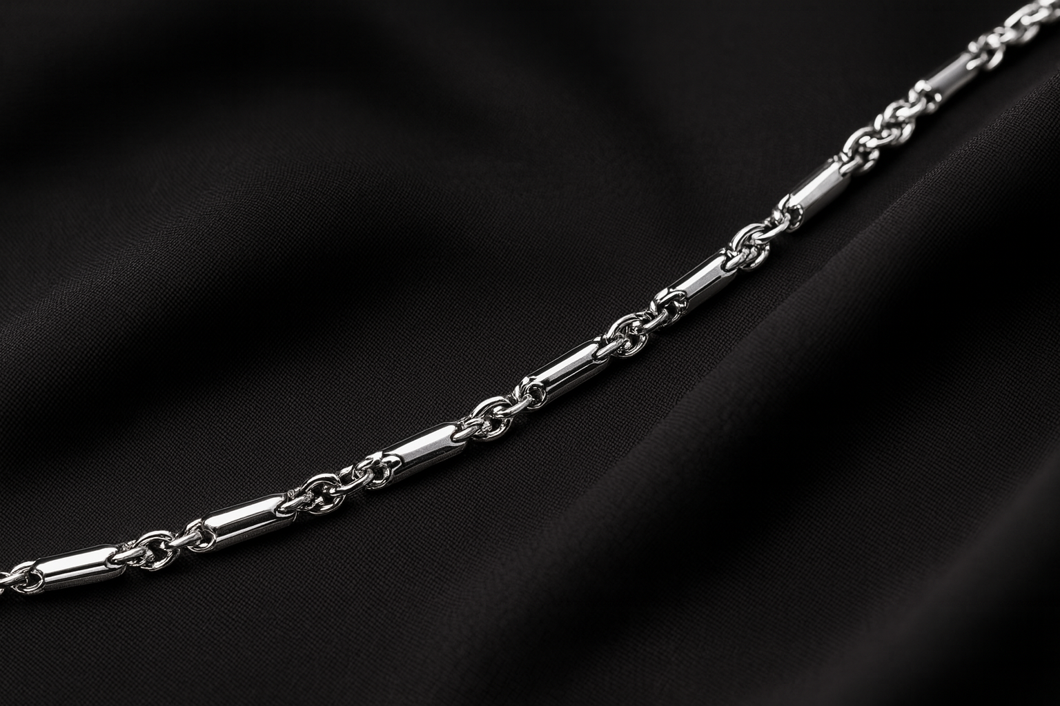 Men’s Designer Silver High Quality Chain Statement Jewelry