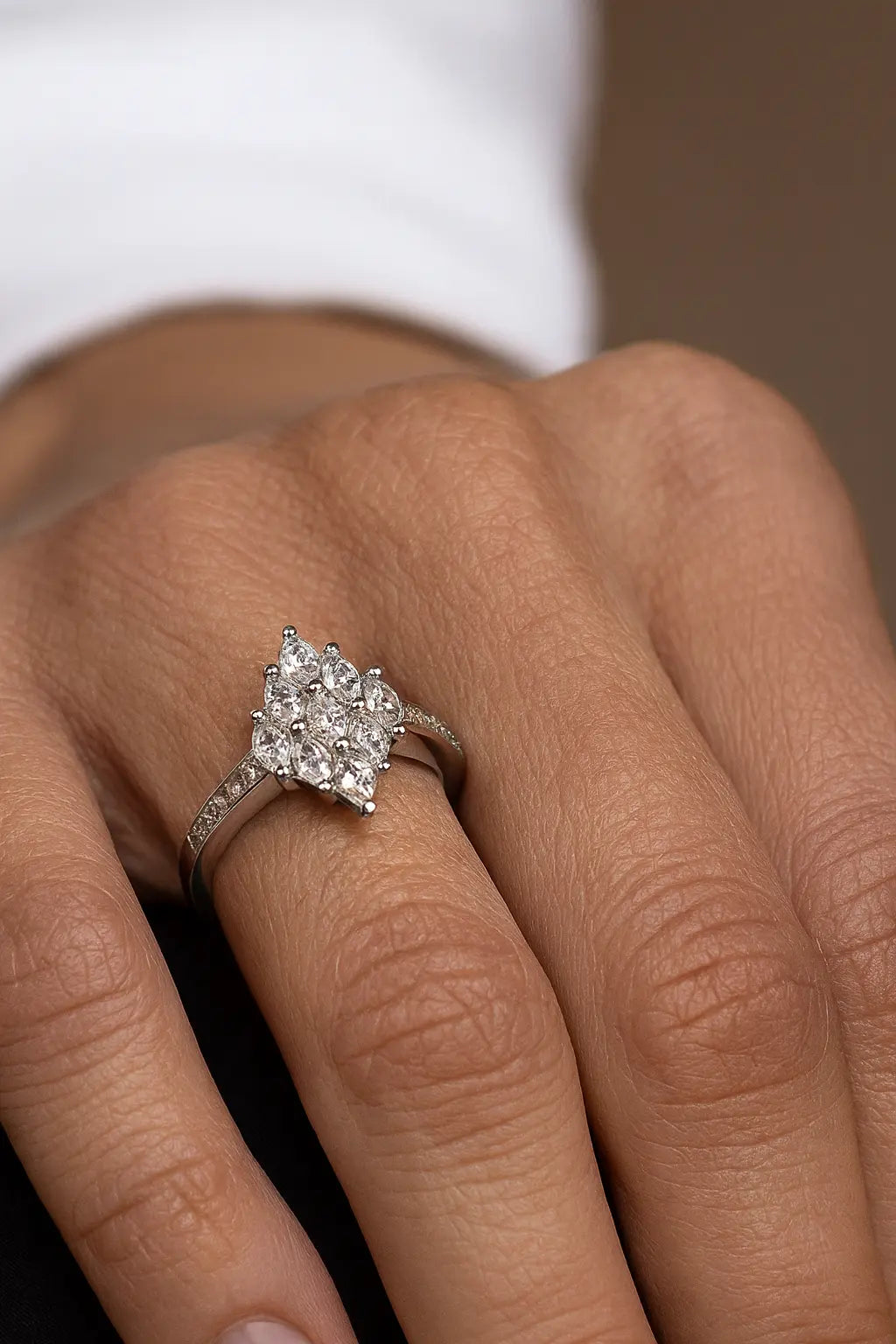 Divine Stardust — 925 Diamond Cluster Silver Rings Radiating Ethereal Beauty