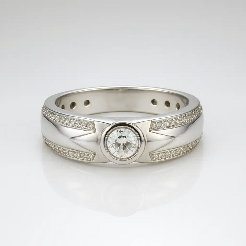 Eternal Radiance — 925 Silver Solitaire Rings for Timeless Love