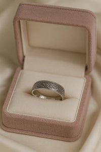 Enchanted Maze — 925 Oxidised Silver Rings Crafting Loops of Forever