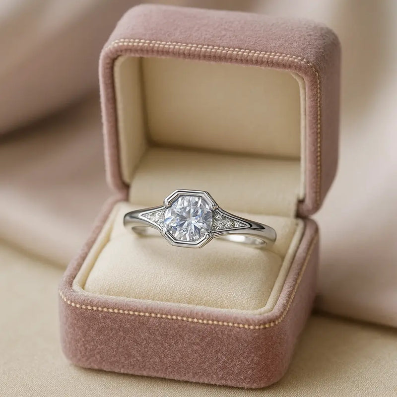 Eternal Radiance — 925 Silver Solitaire Rings for Timeless Love