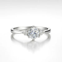 Eternal Brilliance — 925 Silver Solitaire Rings for Unforgettable Moments