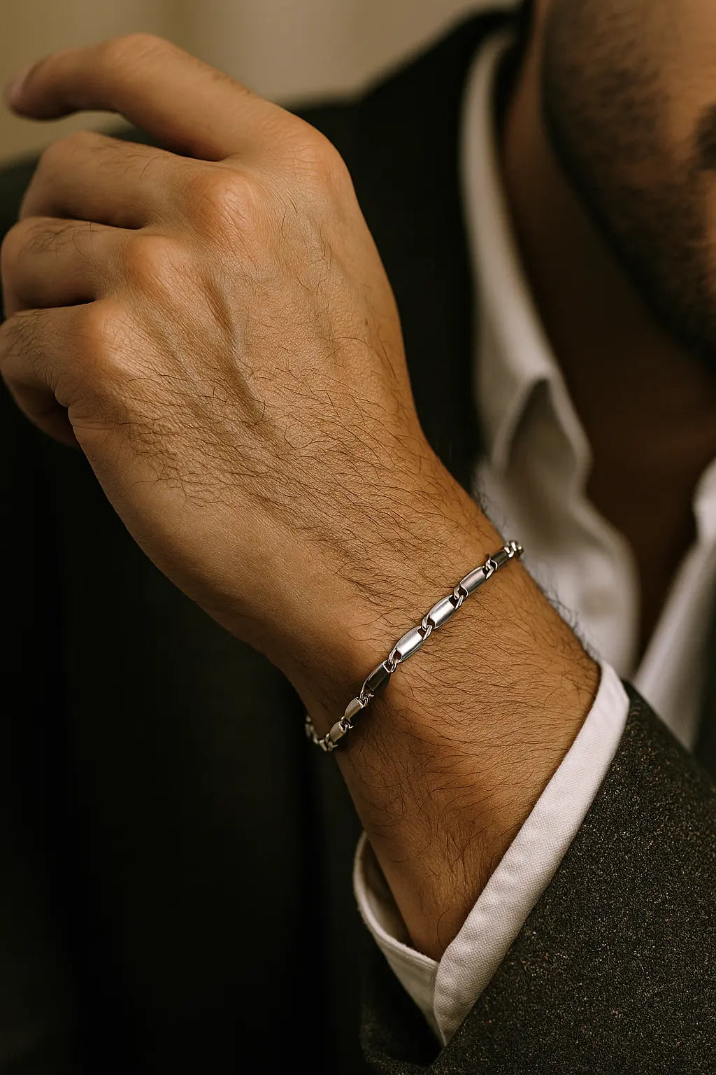 Premium Silver Men’s Link Bracelet – Minimal Elegant Design