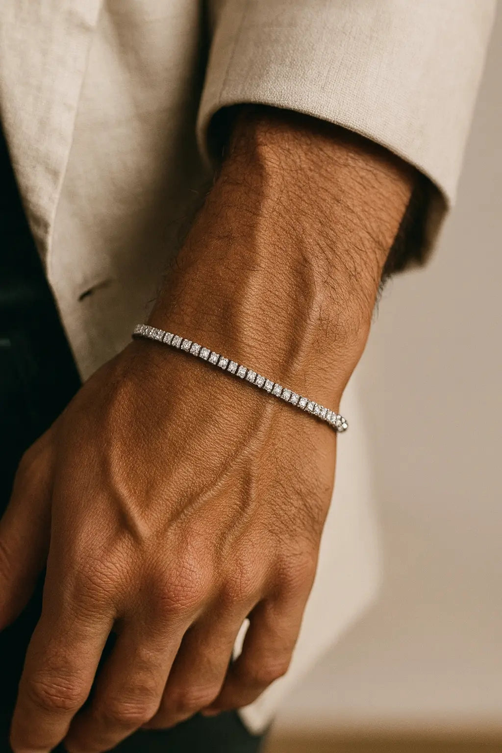 High-Quality 925 Sterling Silver Tennis Bracelet for Men – Sparkling Statement Piece