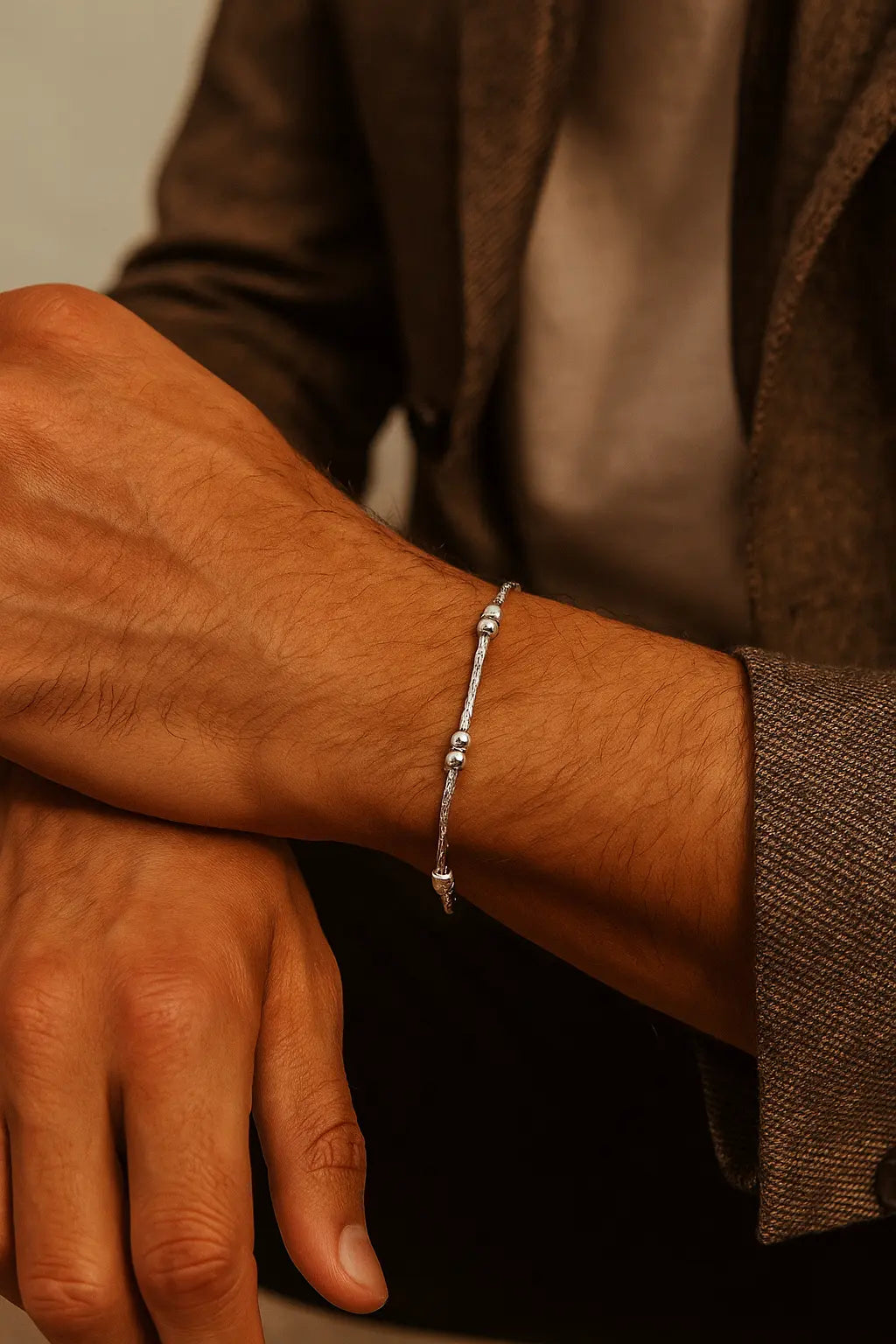 Minimalist Premium Silver Bead Unisex Bracelet – Delicate  Everyday Jewelry